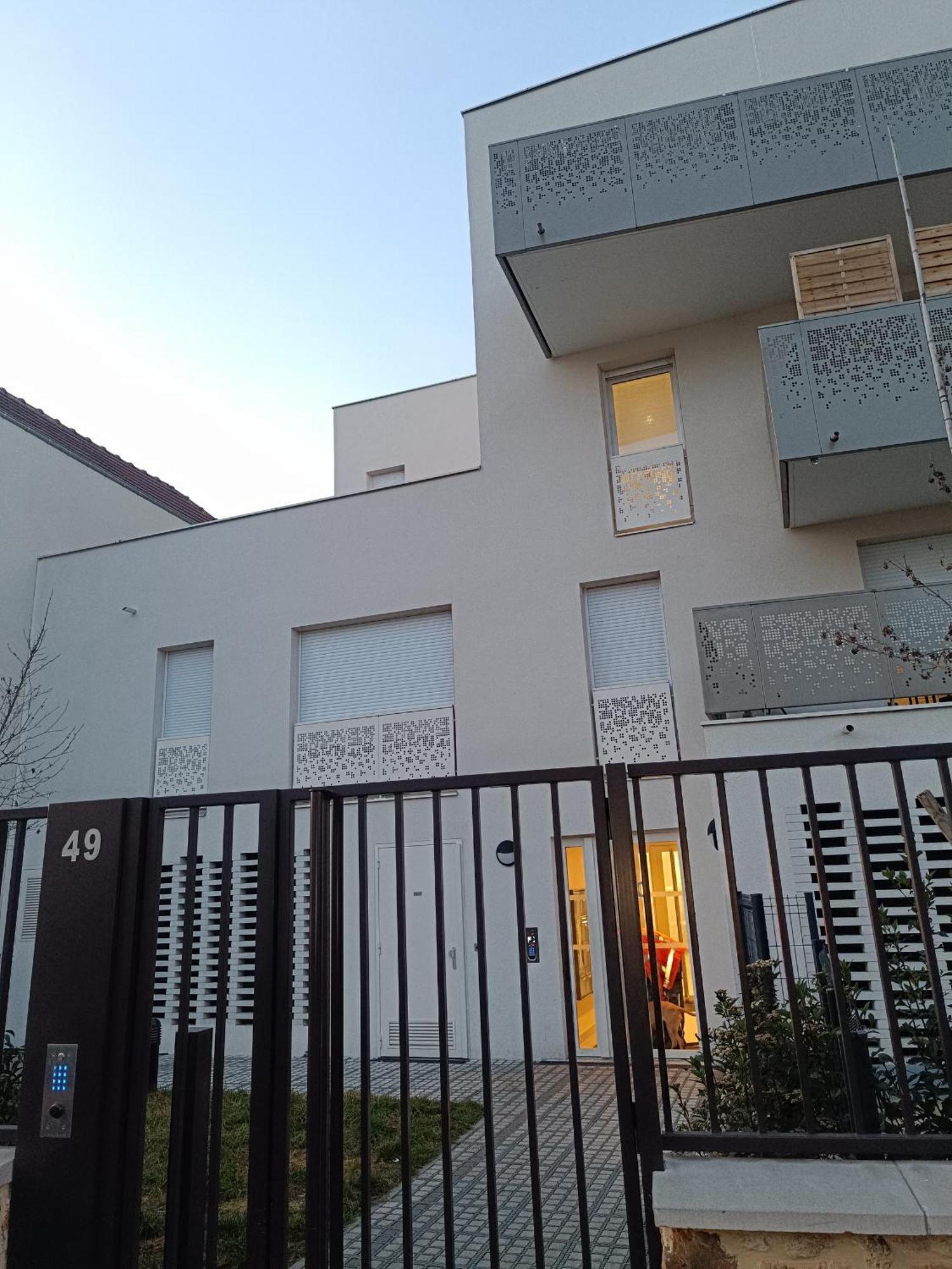 Chic Appartement F2 Conflans-Sainte-Honorine Exterior photo